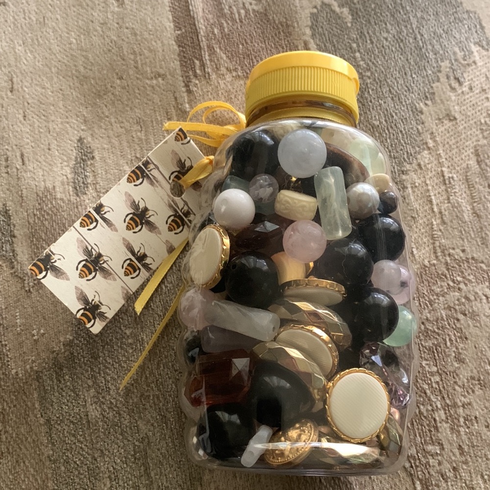 Random beads - Picture 4 of 4